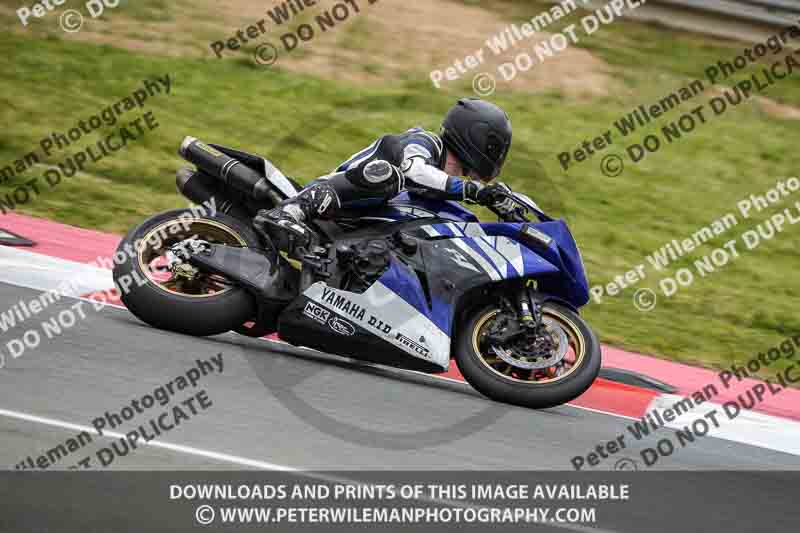 cadwell no limits trackday;cadwell park;cadwell park photographs;cadwell trackday photographs;enduro digital images;event digital images;eventdigitalimages;navarra;no limits trackdays;peter wileman photography;racing digital images;trackday digital images;trackday photos